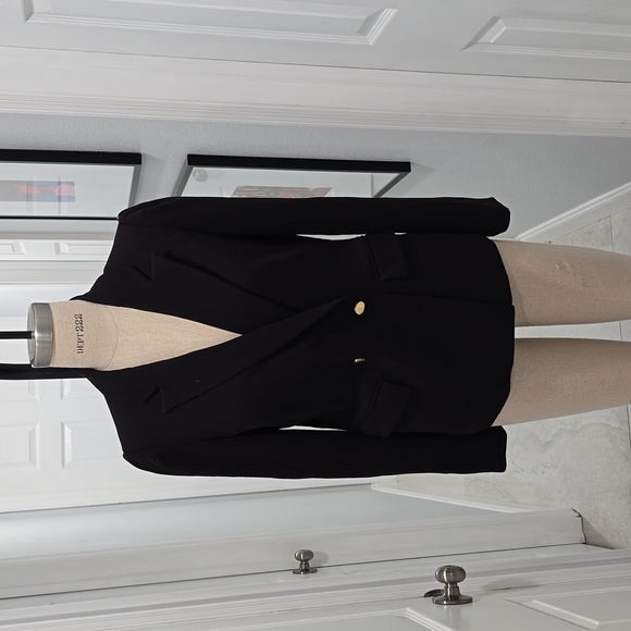 Chic Black Blazer - Classic Tailored Fit - Picture 1 of 6